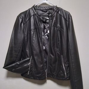 **SOLD***  Women's Guess Leather Jacket